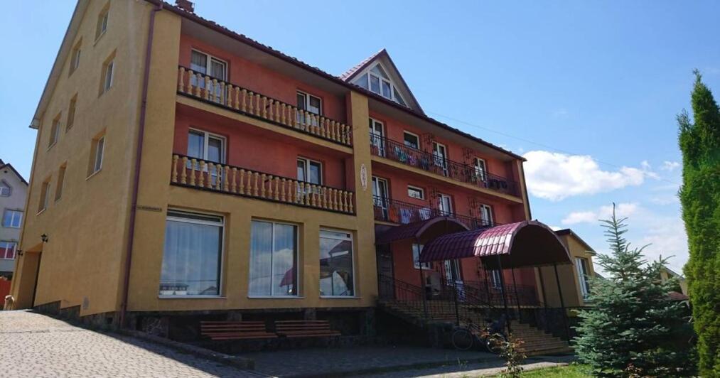 Hotel Ksenia Skhidnytsia Zewnętrze zdjęcie