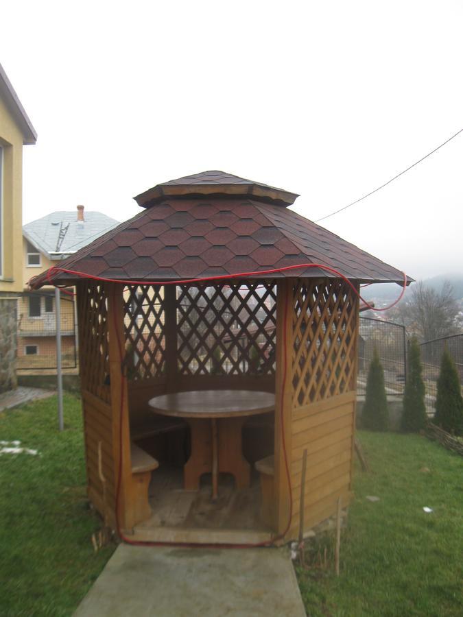 Hotel Ksenia Skhidnytsia Zewnętrze zdjęcie